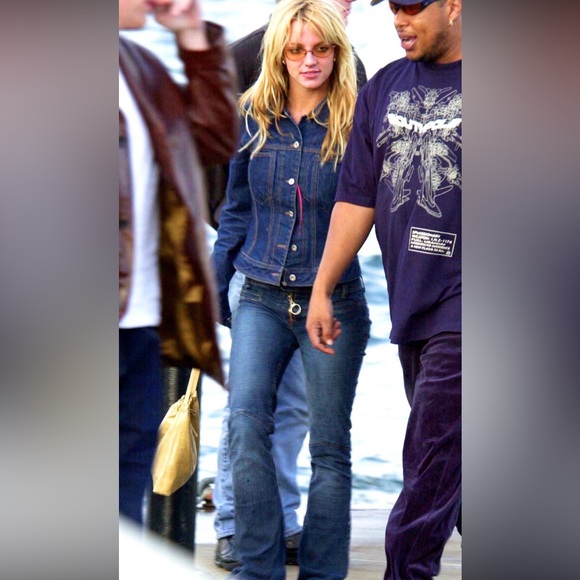 BRITNEY SPEARS SERFONTAINE JEANS - Picture 6 of 13